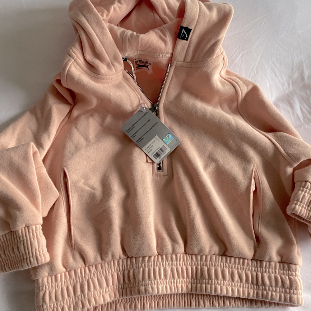 Gym shark cropped hoodie